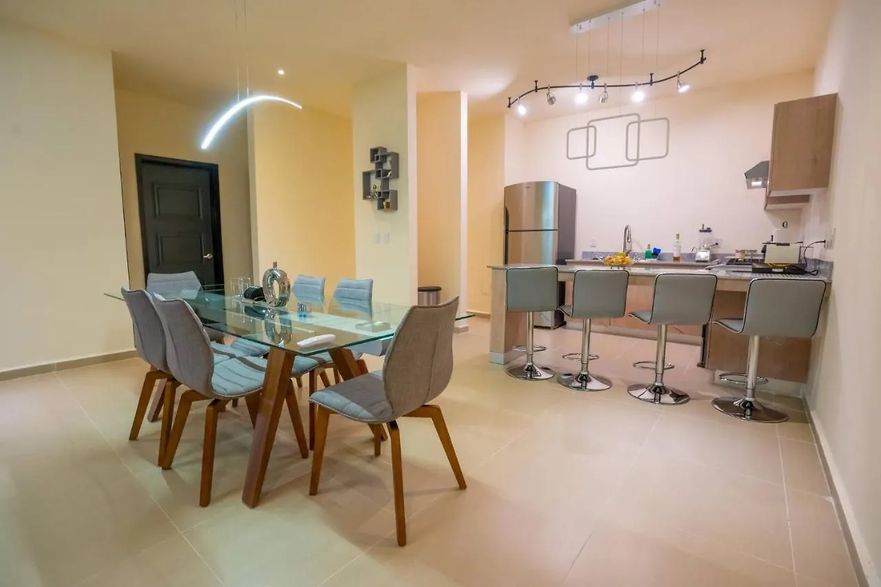 Luxury Apartment With Poll Playa del Carmen