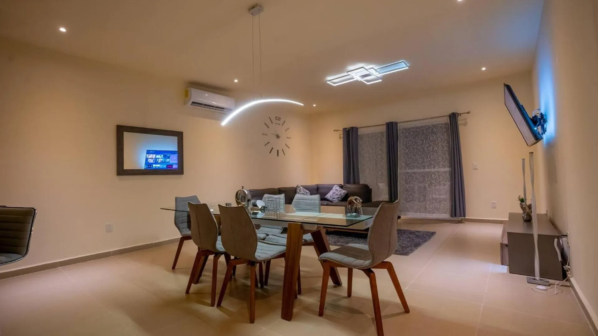 Luxury Apartment With Poll Playa del Carmen