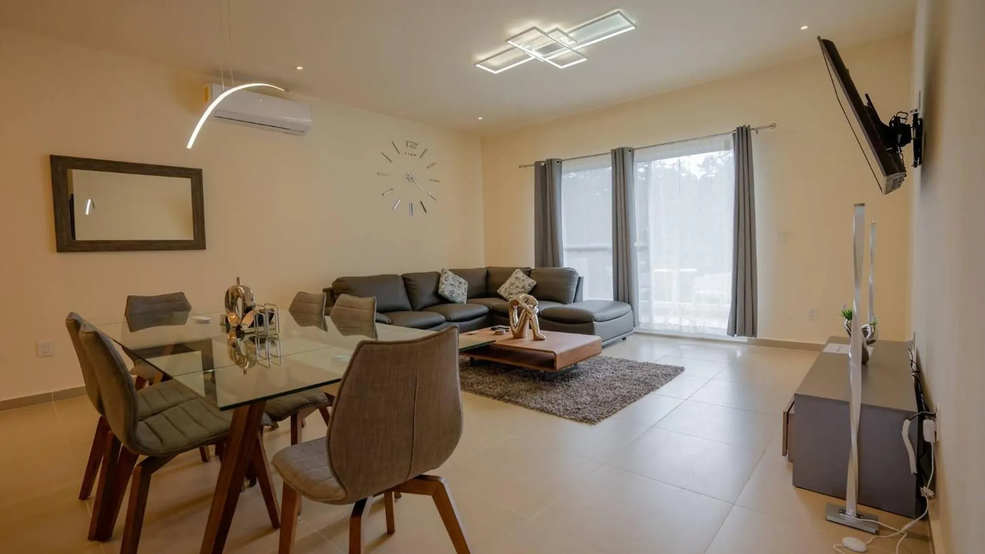 Luxury Apartment With Poll Playa del Carmen